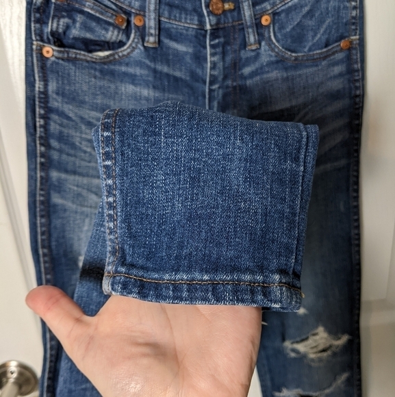 New Madewell 9" High Riser Skinny Skinny the‎ Rip and Repair Edition Size 25 - Picture 9 of 10